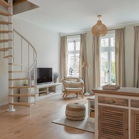 Agapella Apartamenty- Ogrod 400m Od Plazy 6 Doroslych I Dzieci * Sopot